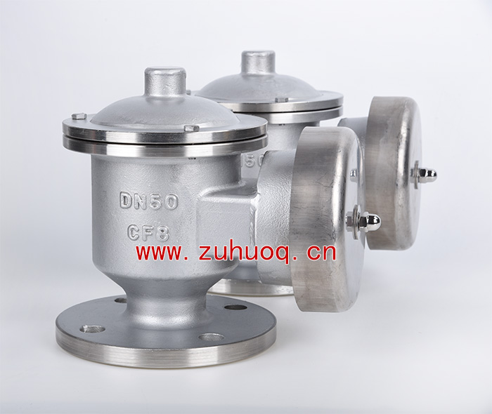 �������y