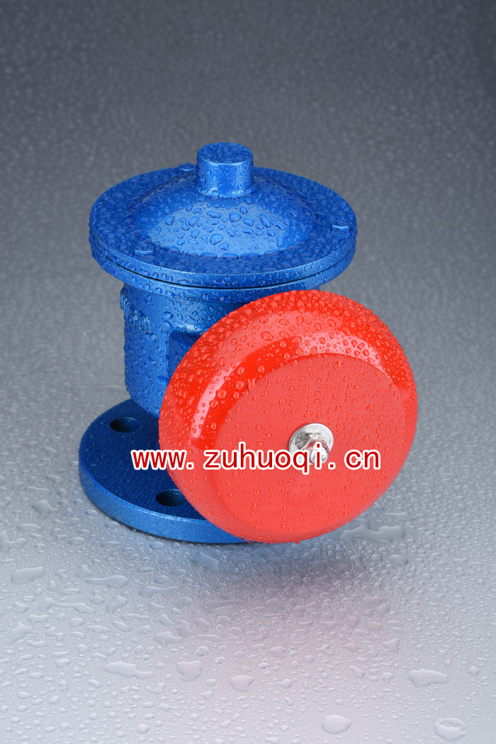 �������y